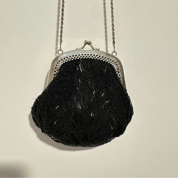 La Regale black and silver beaded small clutch chain bag - Picture 4 of 8
